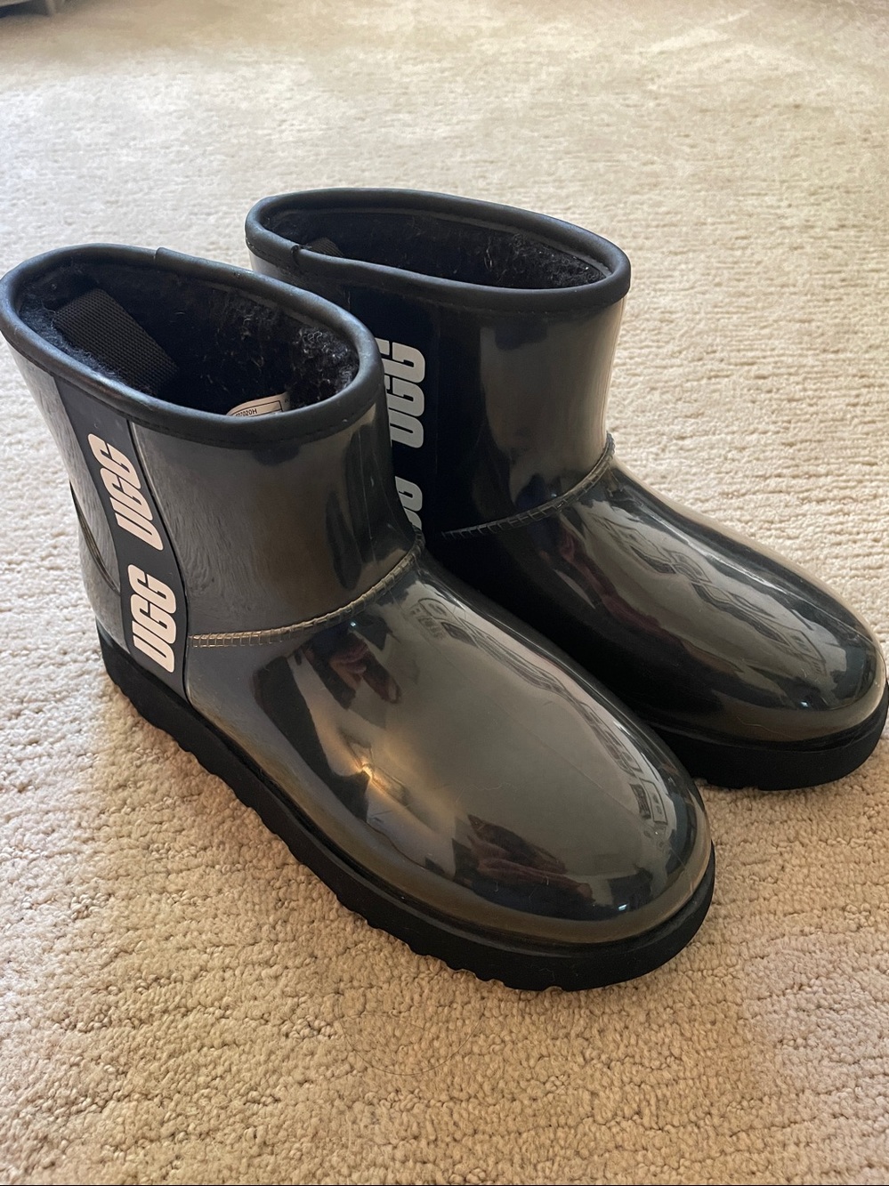 UGG Classic Clear Mini Boots